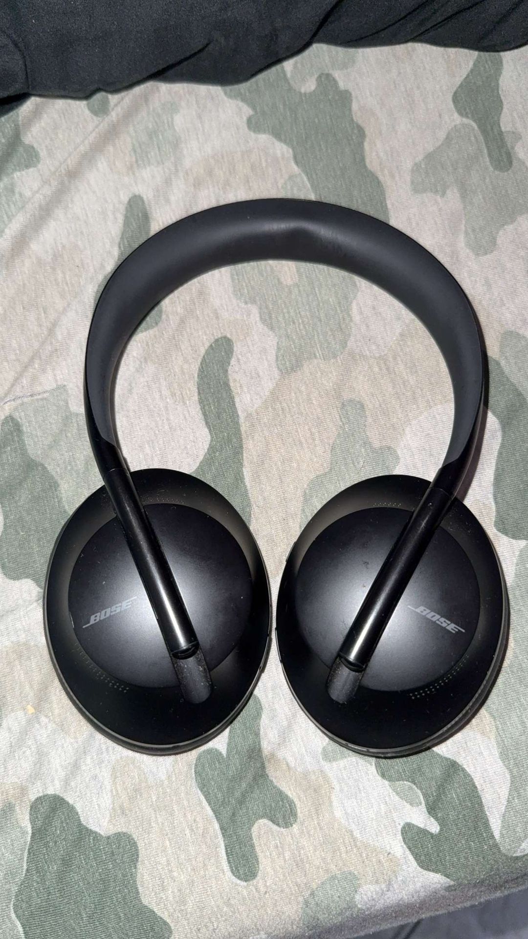 Bose 700 Noise Cancelling Headphones