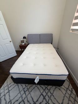 Mint Condition - Full XL Bed Frame & Organic Mattress
