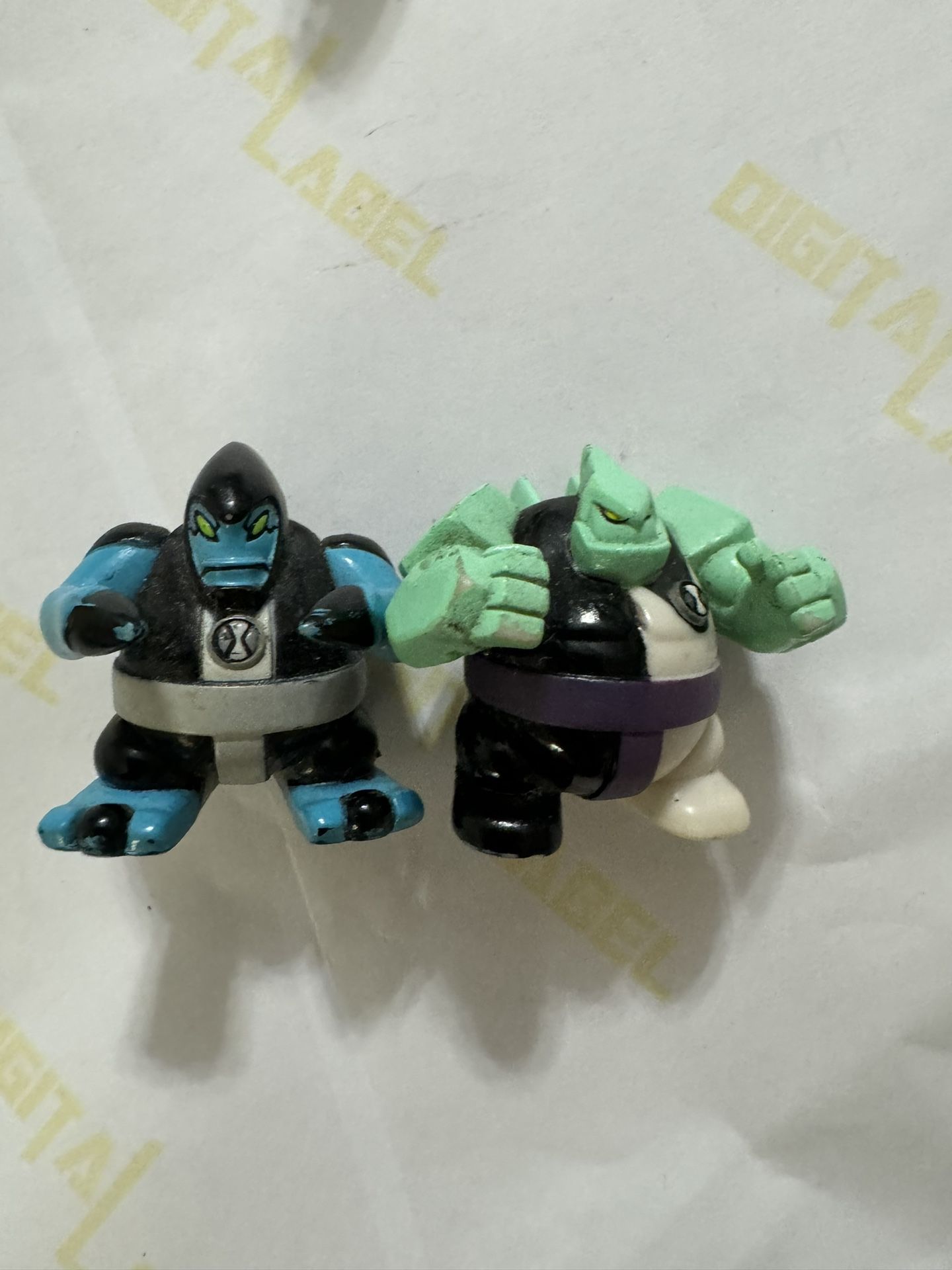 Ben 10 Sumo Slammers 1" High Mini Figure Lot Bundle 2 Lot As Picturesd