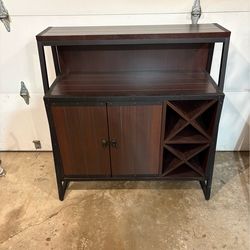 Furniture of America Harry Bar Storage unit