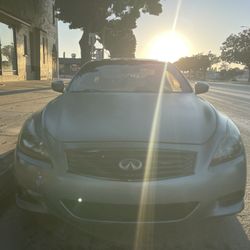 Infiniti G37s Coupe 