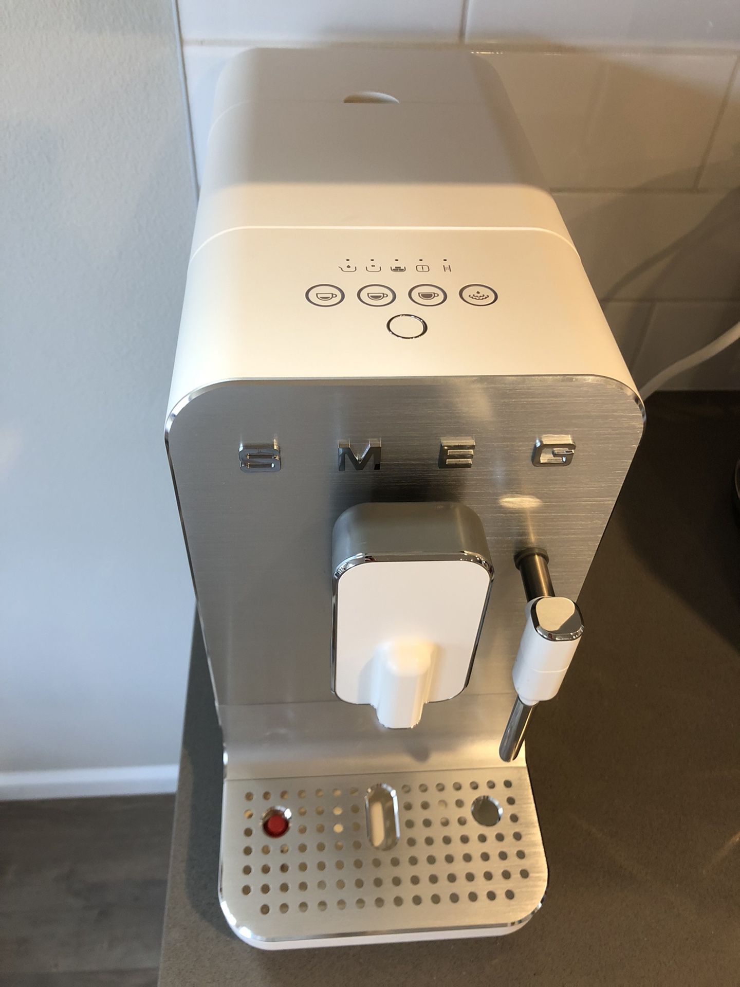 Breville milk cafe milk frother for Sale in Camas, WA - OfferUp