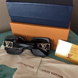 Sunglasses for woman