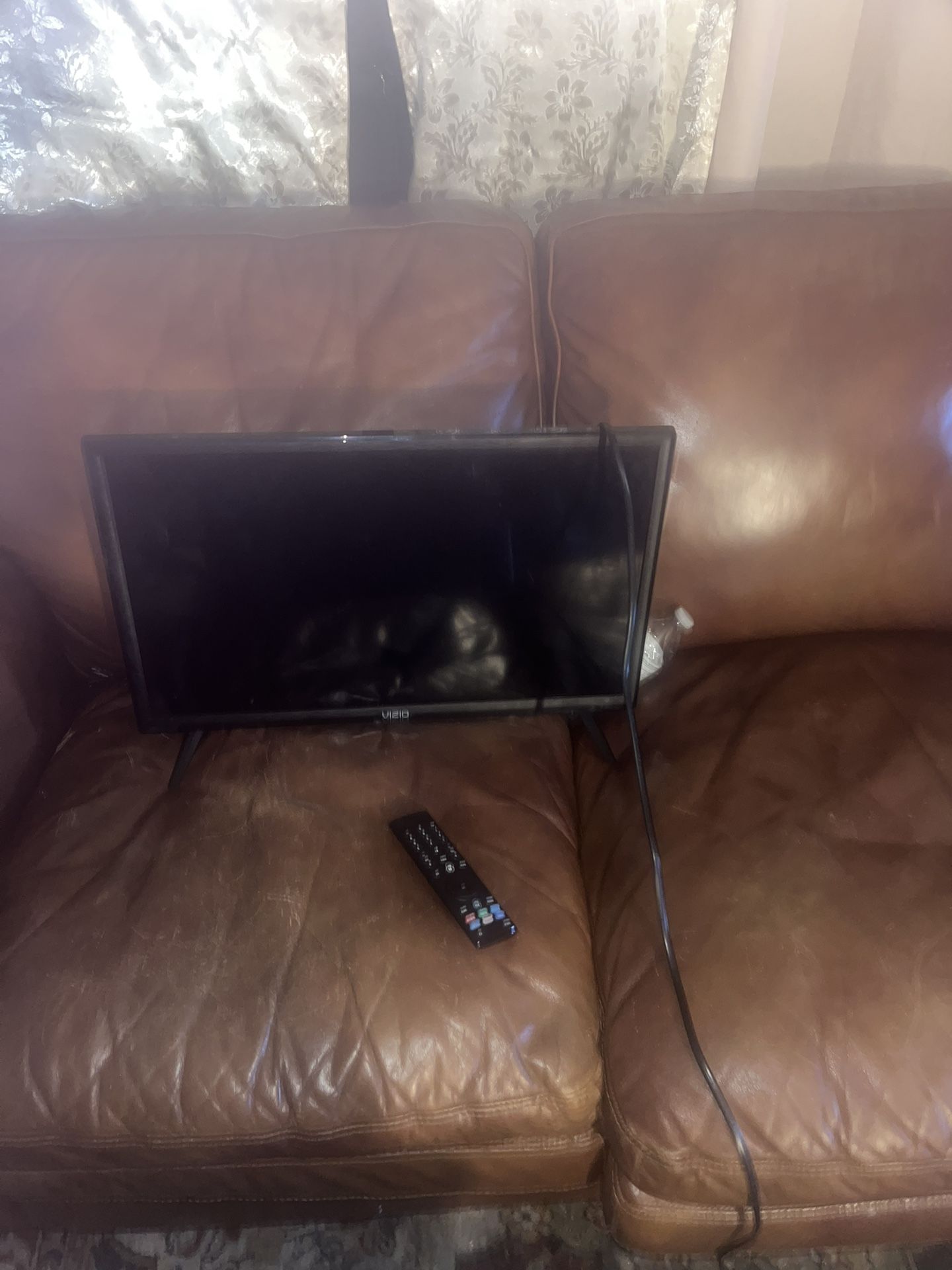 smart tv like new