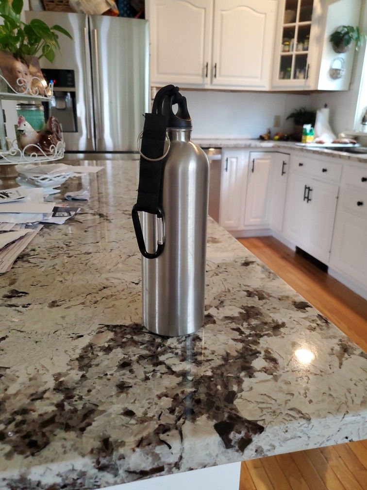 32oz. Aluminum Drinking Container