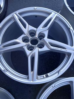 C8 corvette OEM wheels