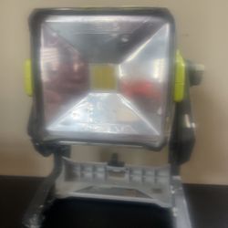Ryobi Work Light Cordless/corded