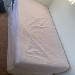 Twin bed XL And Frame Base 