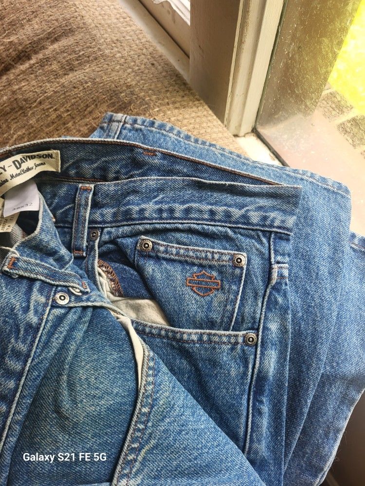 Harley Davidson Bluejeans
