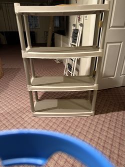 4 Tiers Shelve Very Sturdy Clean