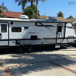 2021 27RL Jayco JayFeather