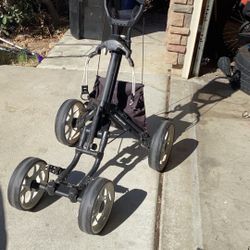 Four Wheel golf club court new system excellent condition