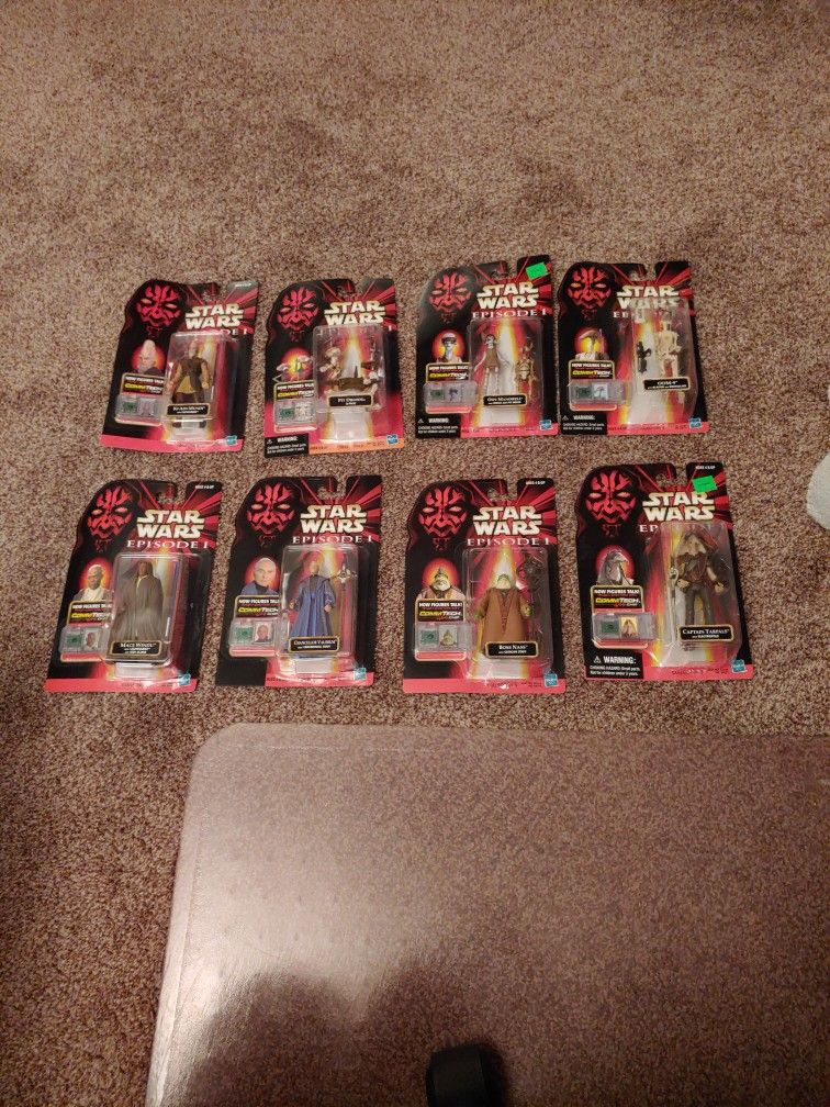 STAR WARS EPISODE 1 WITH COMMTECH CHIP SET OF 8 FIGURES.