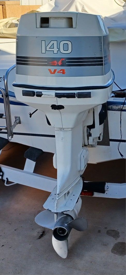 Johnson 140HP Outboard Motor