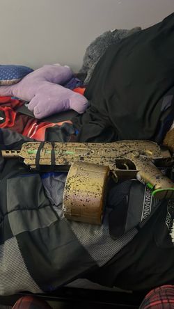 Custom Painted gel Blaster Prop