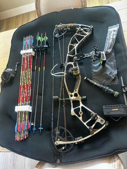 Complete Hoyt HyperForce Hunting Bow Setup – Ready to Hunt (Brand New Strings!)
