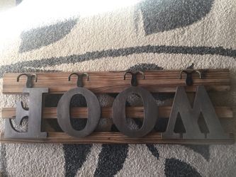Leash holder