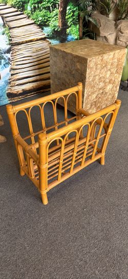 Rattan Magazine rack