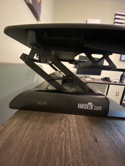 Veridesk Pro plus 36-VeriDesk Pro Plus 36 – Sit-Stand Desk Riser (Like New)