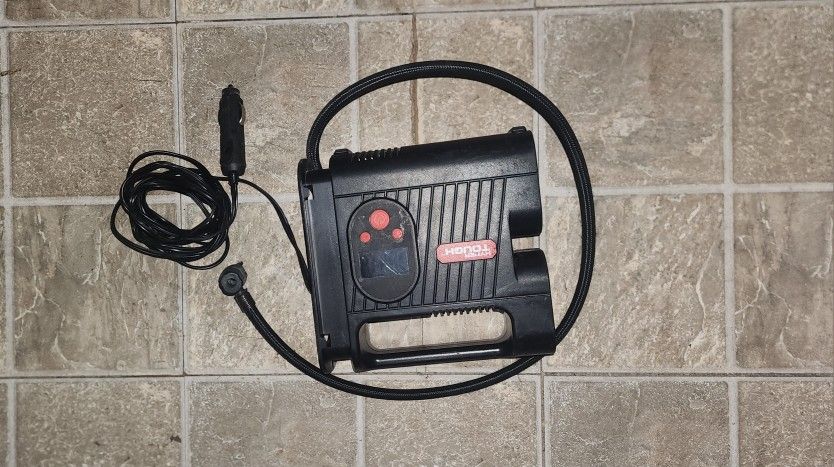 Hyper Tough DC 12V Digital Car Tire Inflator