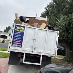 Se Recoje Todo Tipo De Basura 