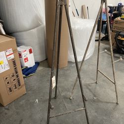 Iron Forge Easel Metal 