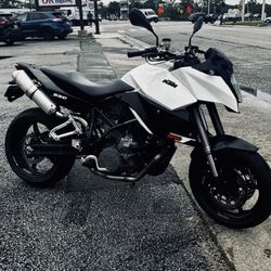 2013 KTM SMT 990