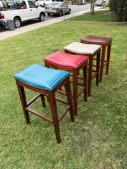 FREE barstools, chairs and speakers.
