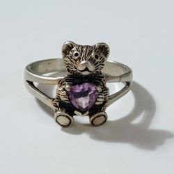 925 Amethyst Sterling Silver Teddy Bear Heart Ring Size 9 Weighs 4.3 Grams 