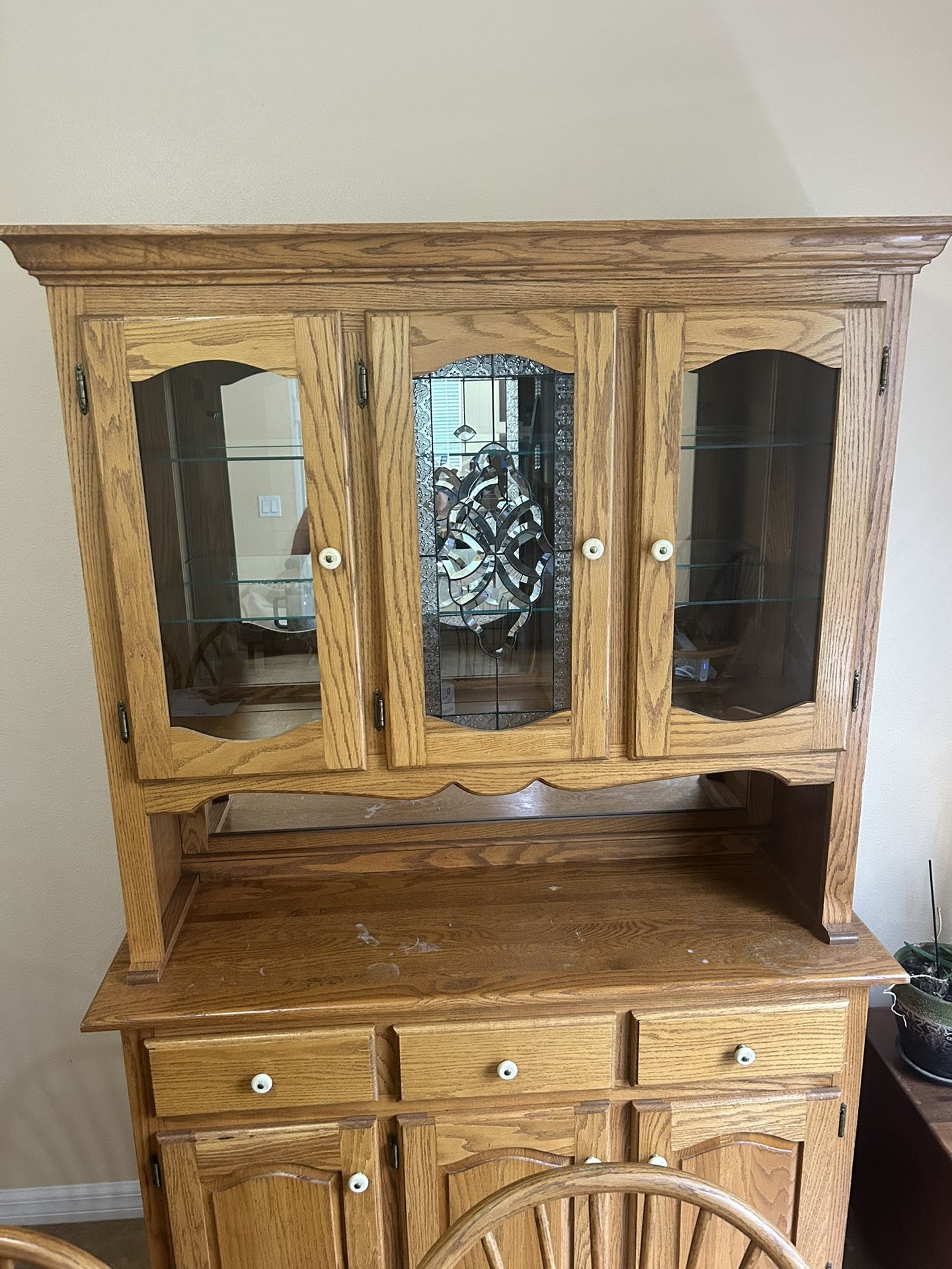 Several Amish Made Oak Items. Table, Chairs, Roll Too Desk, Curio Cabinet, China Hutch