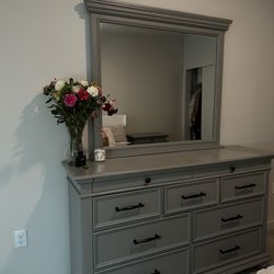 Bedroom Set – Dresser w/ Mirror + 2 Nightstands – $800
