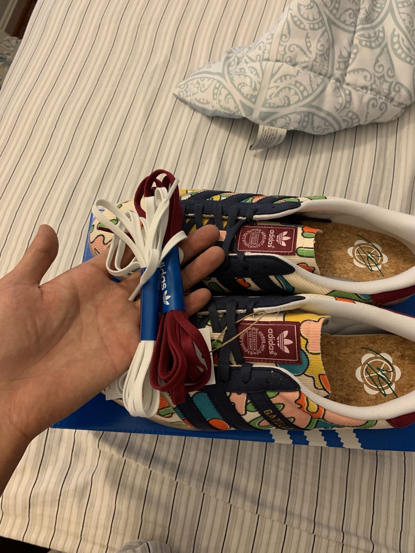 Adidas Gazelle Indoor Sean Worherspoon Size 9 for Sale in Columbia, MD -  OfferUp