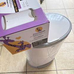 Diaper Pail & Bags 