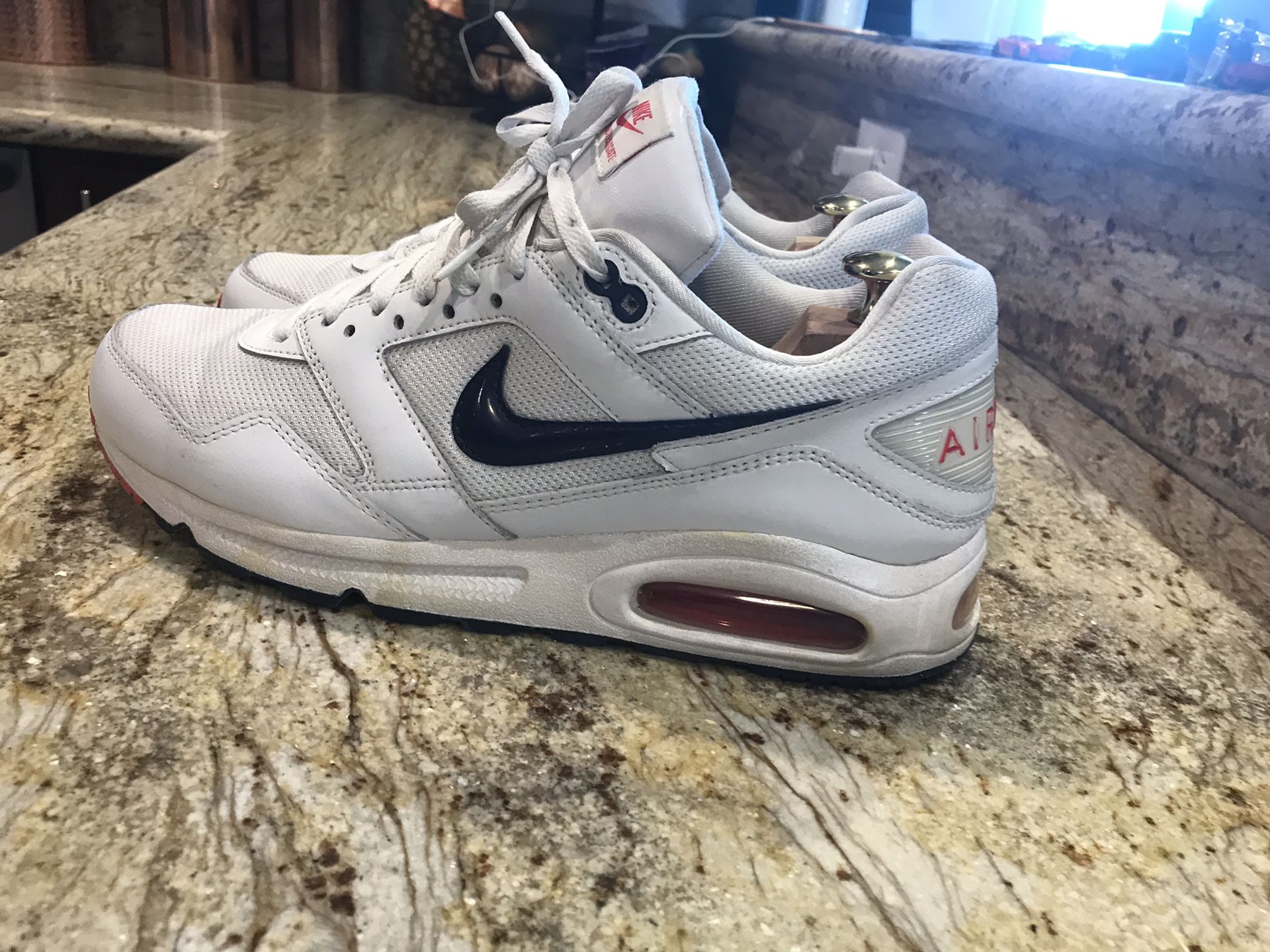 Geloofsbelijdenis Nat meer NIKE AIR MAX NAVIGATE WHITER Blue SNEAKERS ATHLETIC SHOES Size 12  #454251-103 for Sale in Spring Valley, CA - OfferUp