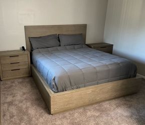 Bedroom set