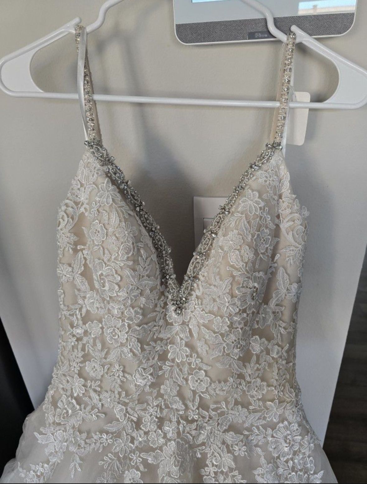 wedding dress