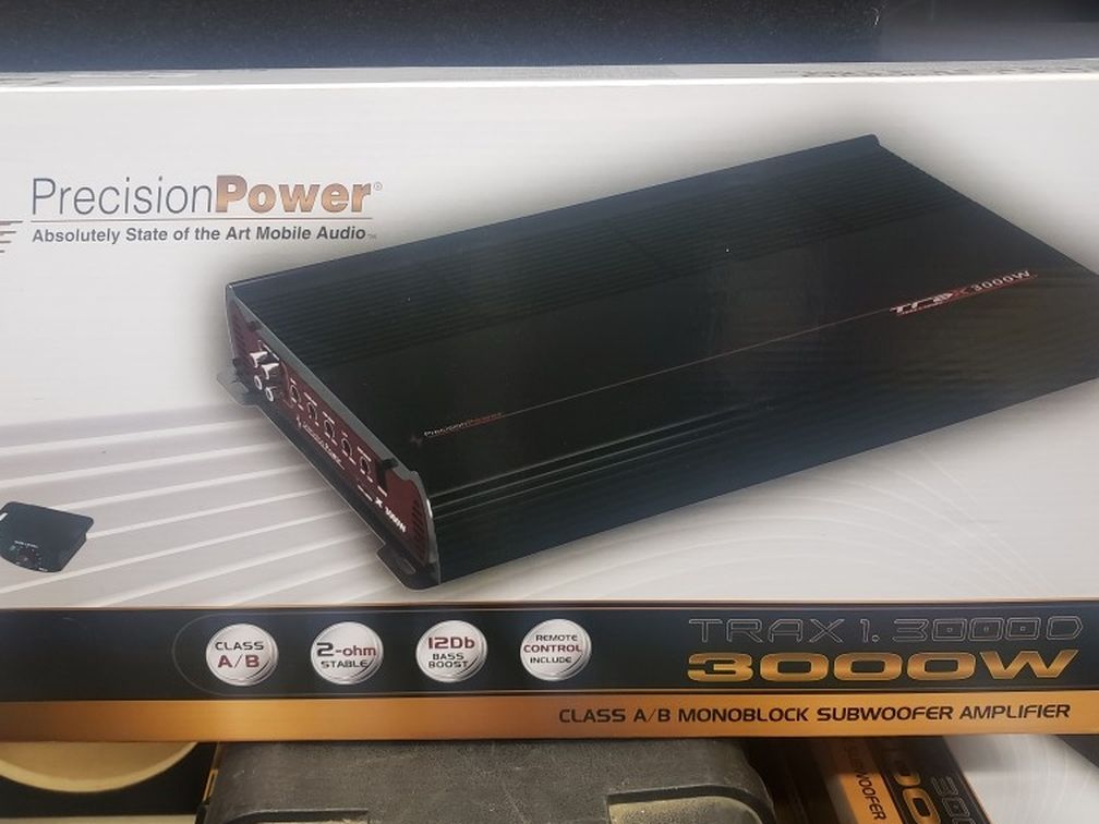 3000 PRECISION POWER BASS AMPLIFIER