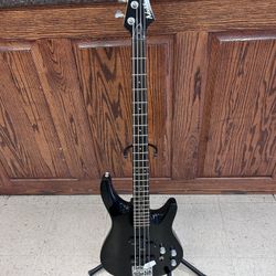 Washburn Bass Guitar 