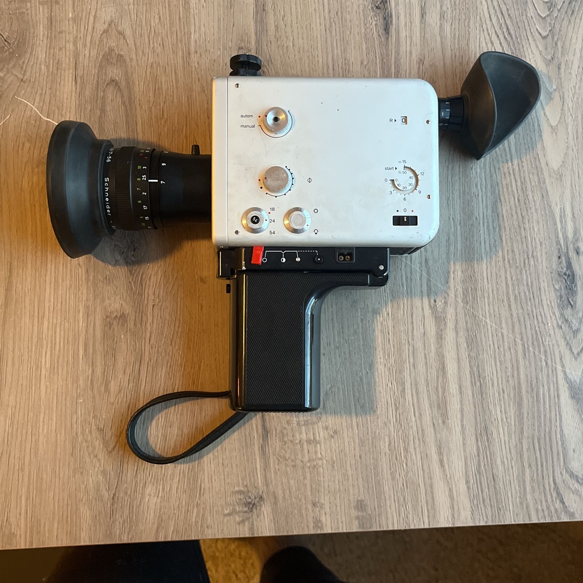 Super 8 Film camera - Nizo S 560 Kit