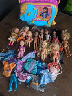 SMALL DOLLS LOT