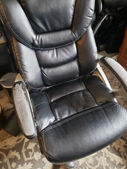 office rolling chair