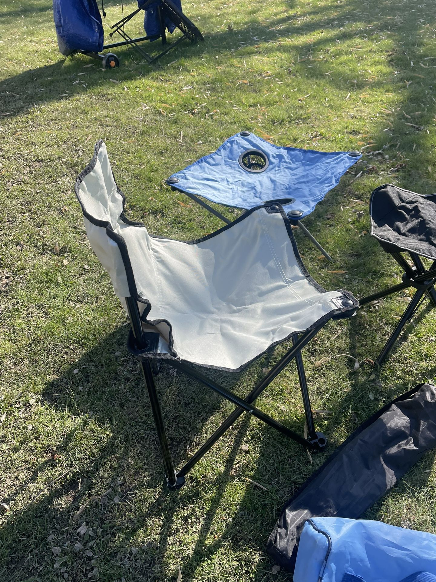 Small chair, small table, small stool, possibly for fishing