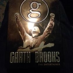 Garth Brooks The Entertainer