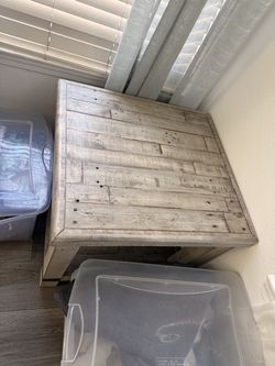 Side table with plugs