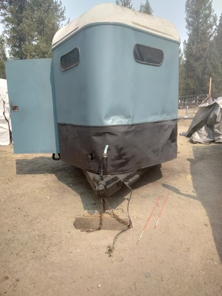 Horse Trailer TRADE Or Cash