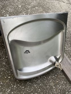 Fountain Water 4 Available 