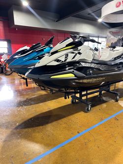 Yamaha jet skis / wave runners