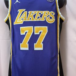 Men Nike Los Angeles Lakers Luka Doncic #77 Purple