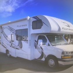 2021 FOUR WINDS 28AC