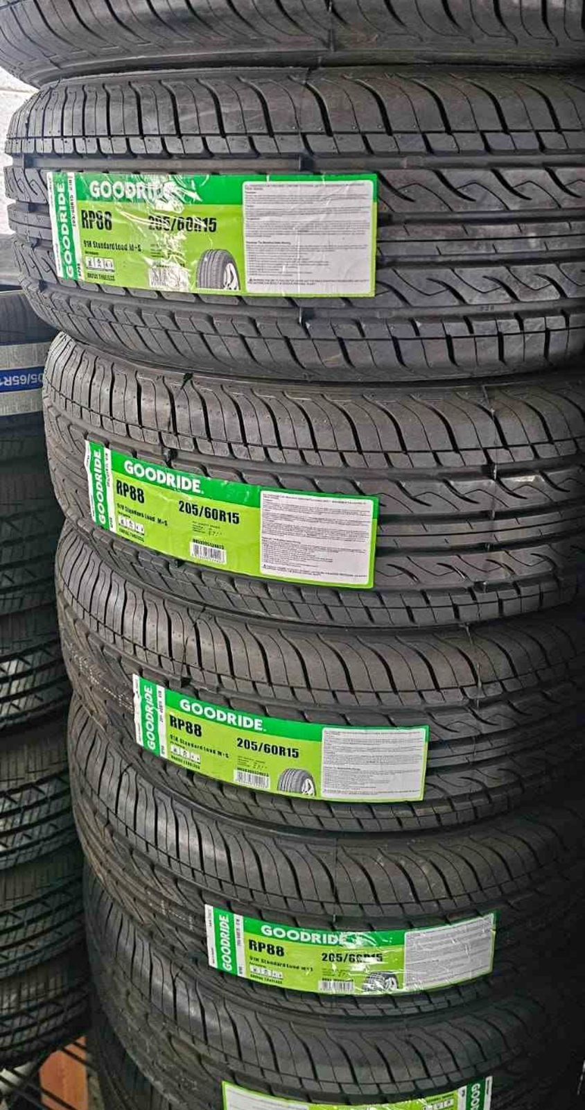 205/60/15 Brand New Set Of Tires